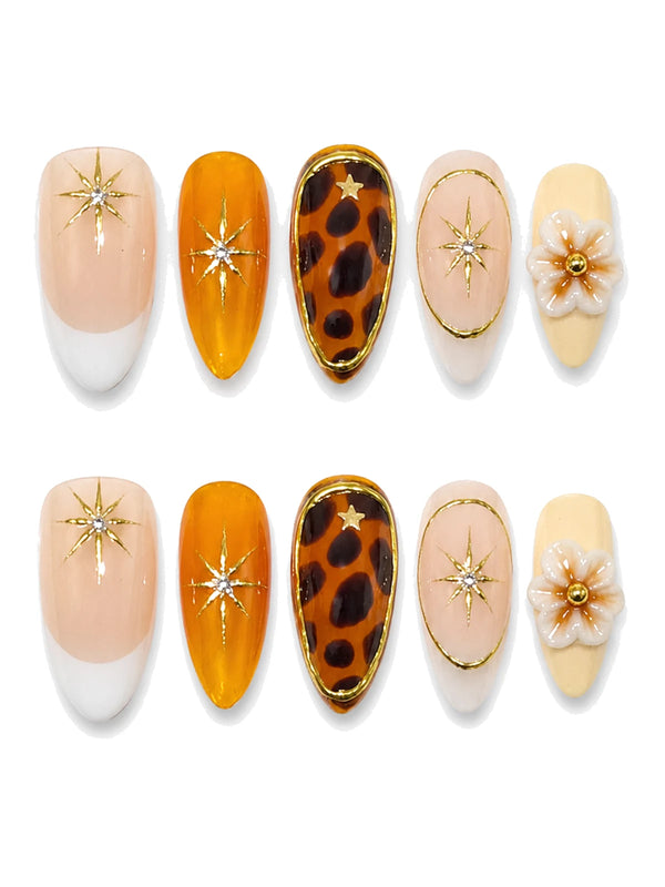 Amber Starburst press-on nails set