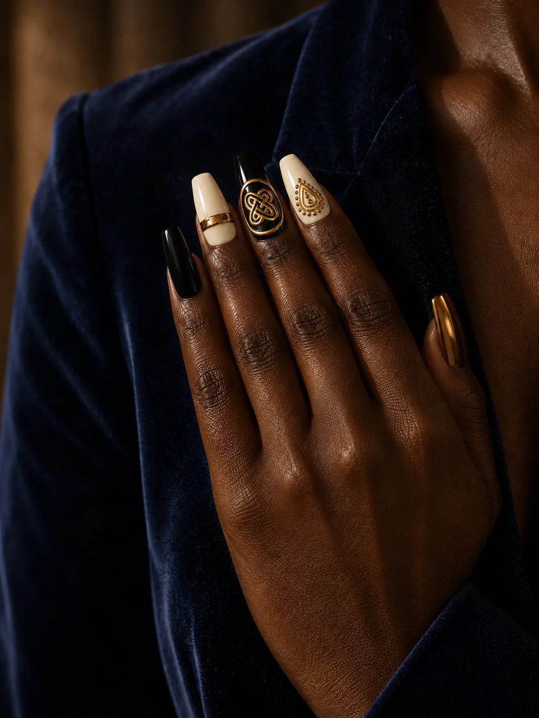 Bronze Infinity Gold Knot Press-On Nails - life2