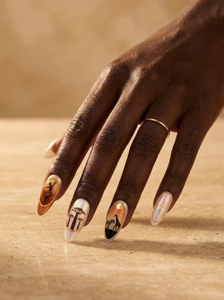 Cathedral of Savanna - hand 2