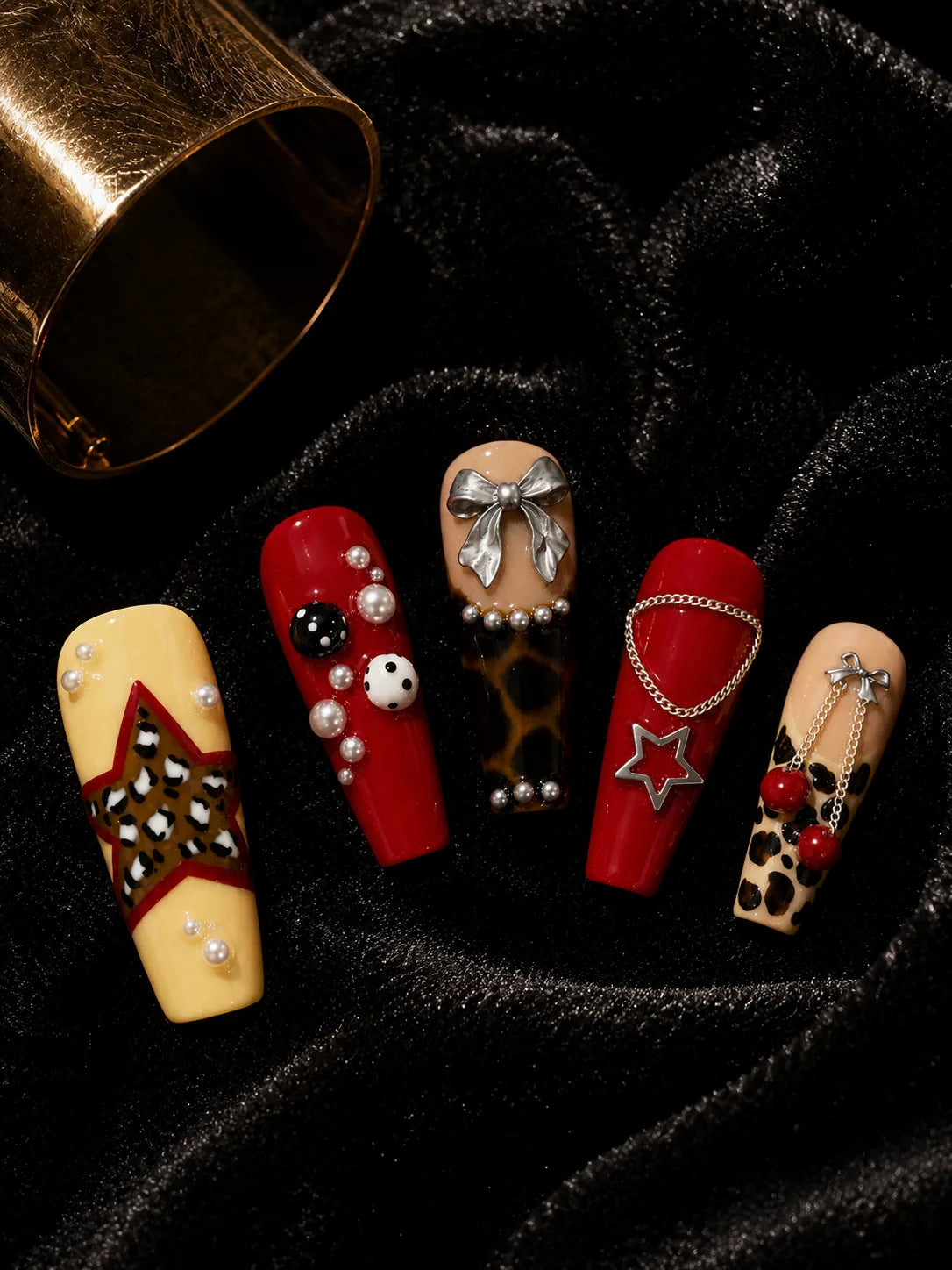 Cherry Pop Glam - Leopard Pearl Charm Press-On Nails - closeup2