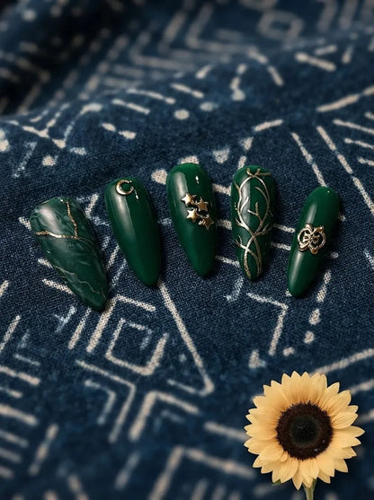 Emerald Nocturne Moon & Star Press-On Nails - closeup2