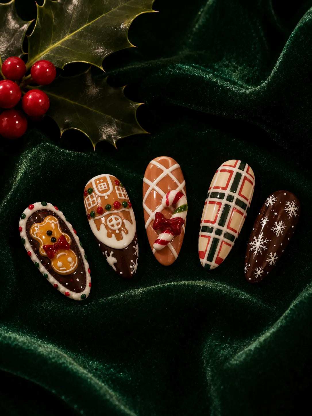 Gingerbread House Plaid Press-On Nails - closeup2