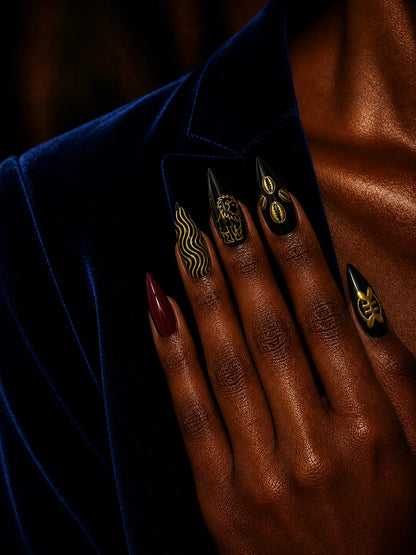 Lion Cowrie - Gold Relief Black Press-On Nails - life2