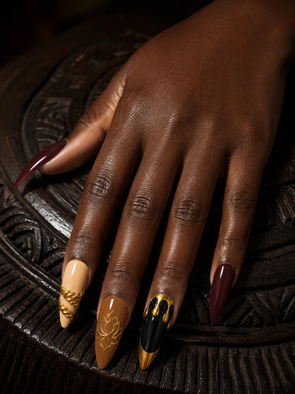 Lotus Rope Gold Botanical Press-On Nails - hand1