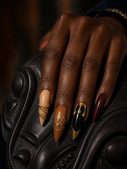 Lotus Rope Gold Botanical Press-On Nails - hand2