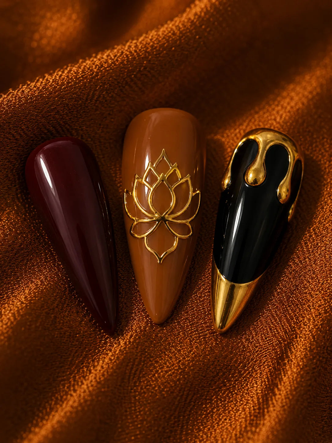 Lotus Rope Gold Botanical Press-On Nails - closeup