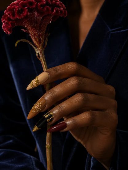 Lotus Rope Gold Botanical Press-On Nails - life1