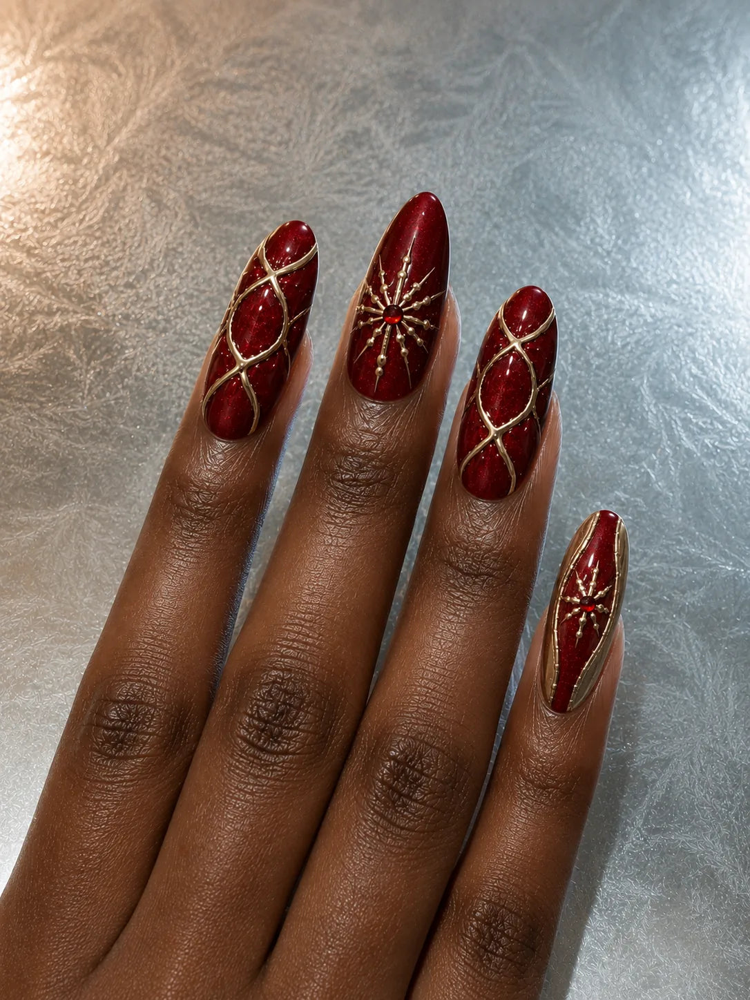 Regal Starburst Gold Quilted Press-On Nails - hand2