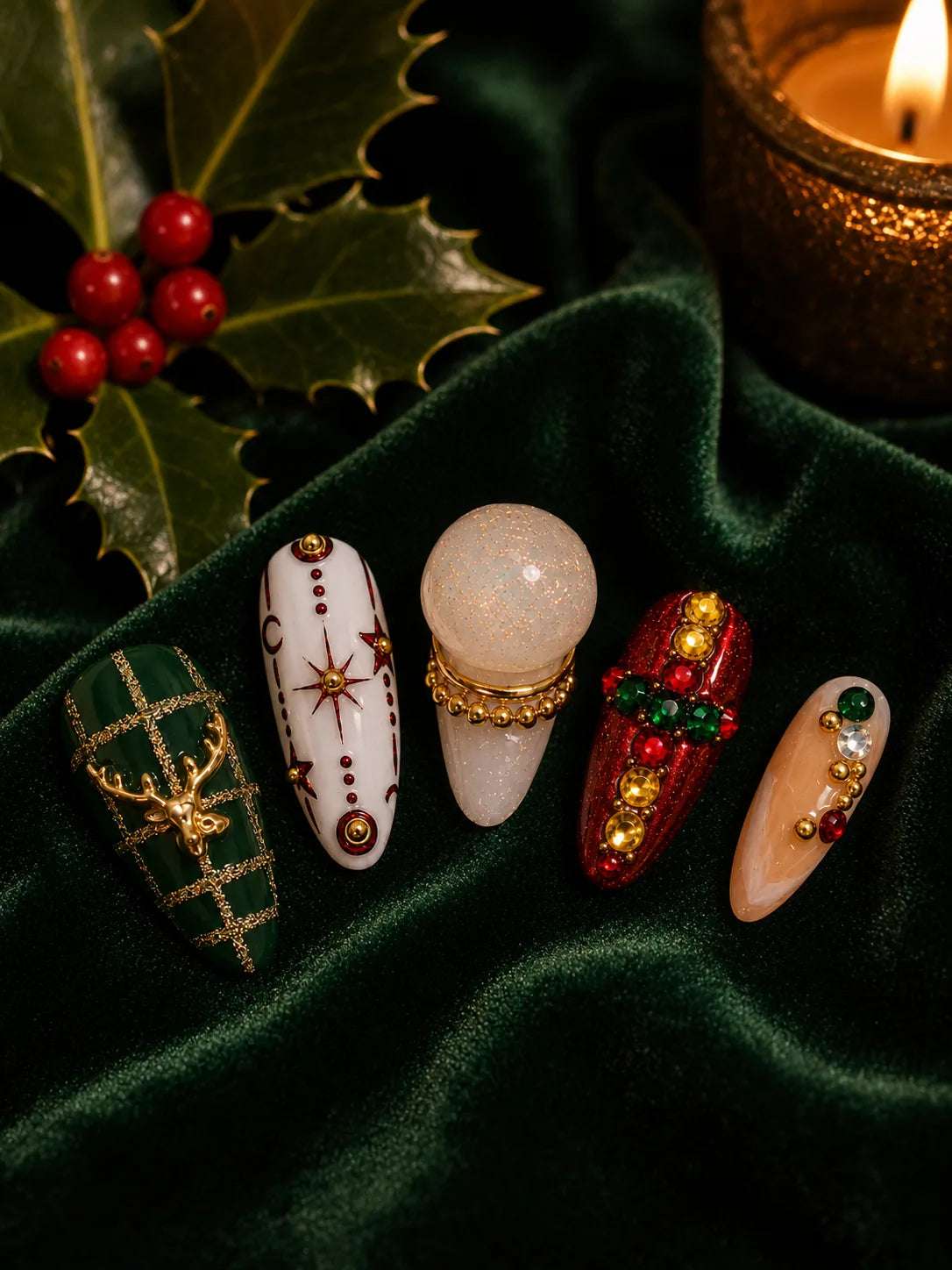 Reindeer Royale Snow Globe Press-On Nails - closeup2